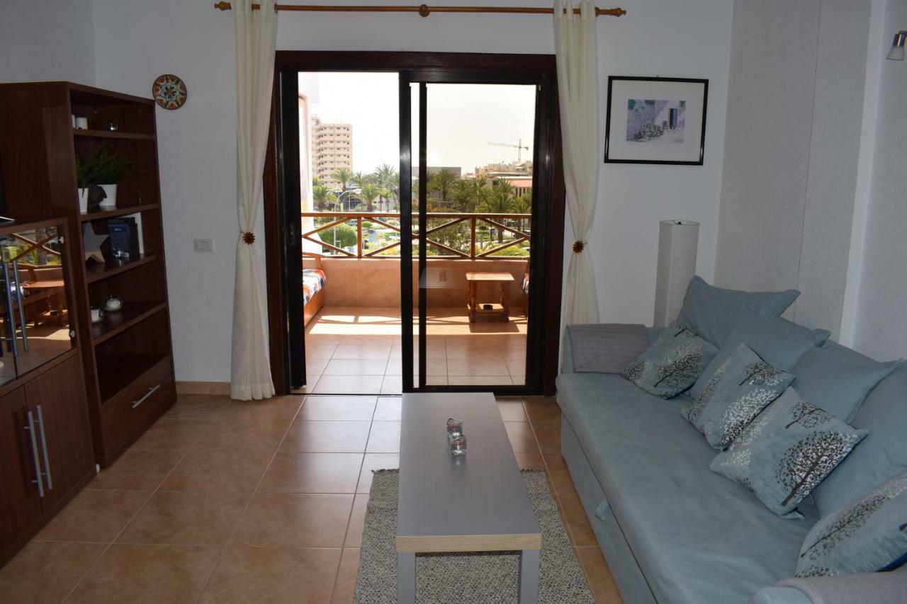 Sunny Summerland Los Cristianos, Ap With City And Ocean View Apartman Los Cristianos  Kültér fotó